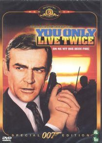 James bond 007 - you only live twice  (on ne vit que deux fois)